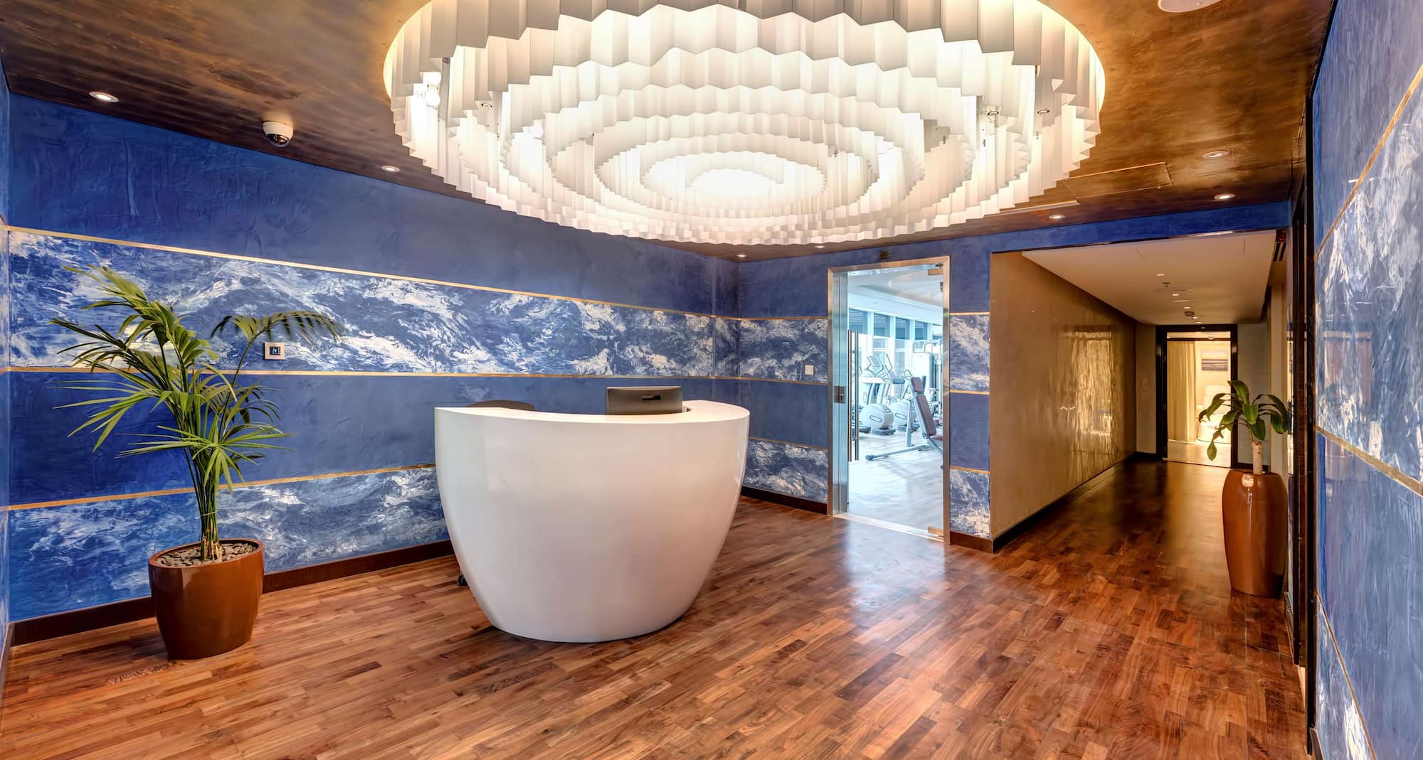 فندق راديسون بلو، عجمان، مكتب استقبال السبا