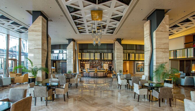 Radisson Blu Hotel, Alexandria - Cosmo Cafe & Bar