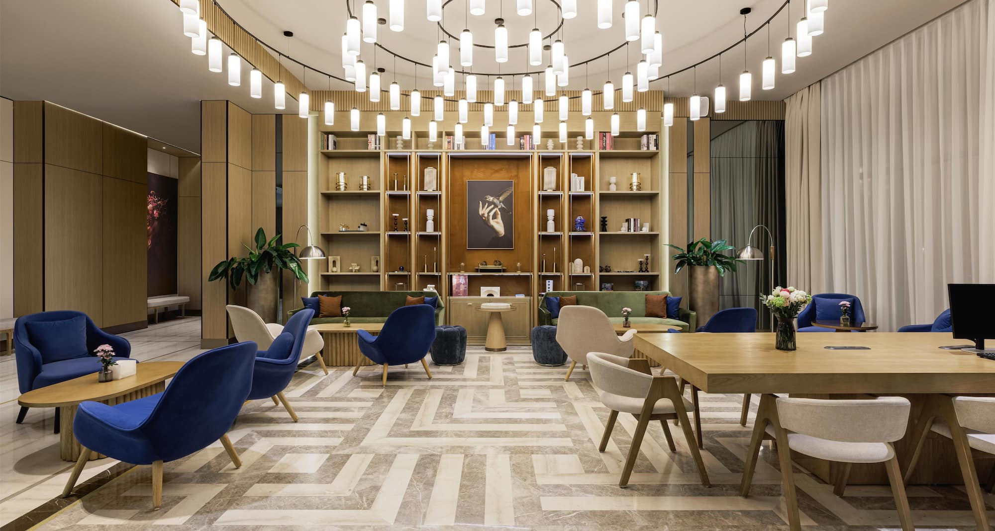 Radisson Blu Hotel, Almaty Airport - Лобби