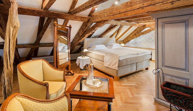 Radisson Blu Hotel, Altstadt Salzburg - Kaiser Suite
