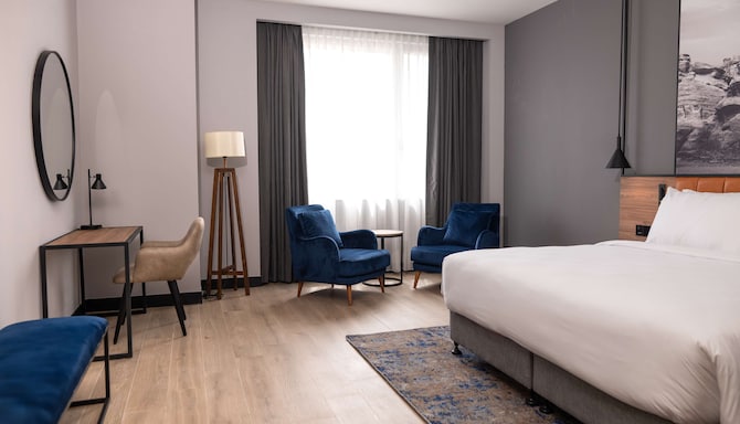 Radisson Blu Hotel, Amman Galleria Mall - Family Room