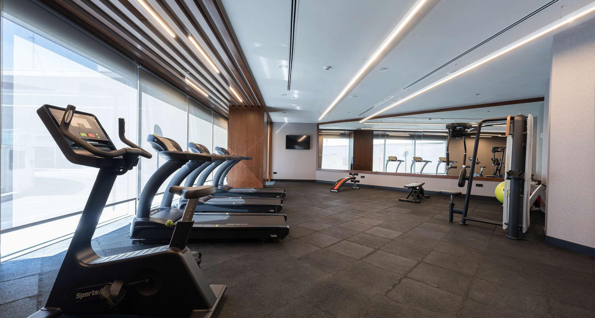Radisson Blu Hotel, Amman Galleria Mall - Fitness Center