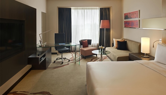 Radisson Blu Hotel, Amritsar - Superior Room