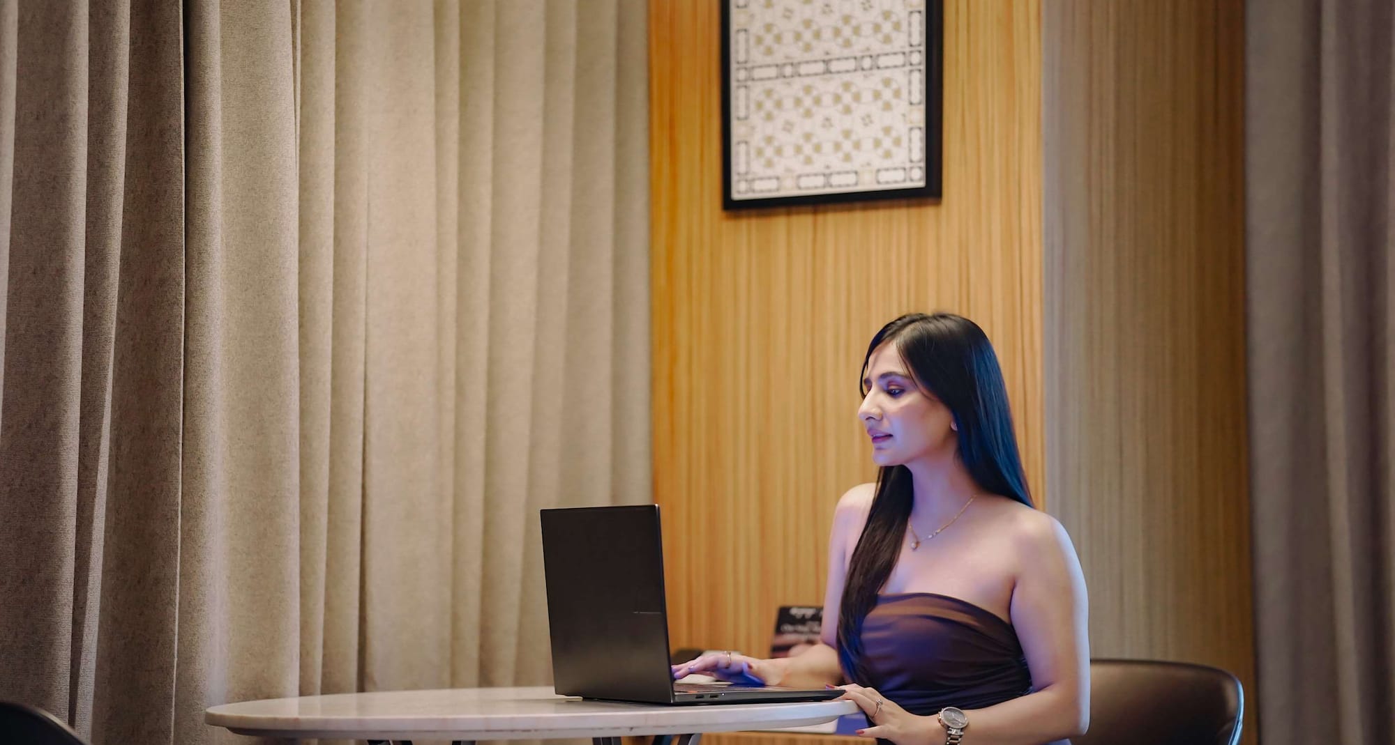 Radisson Blu Hotel, Amritsar - Business Suite