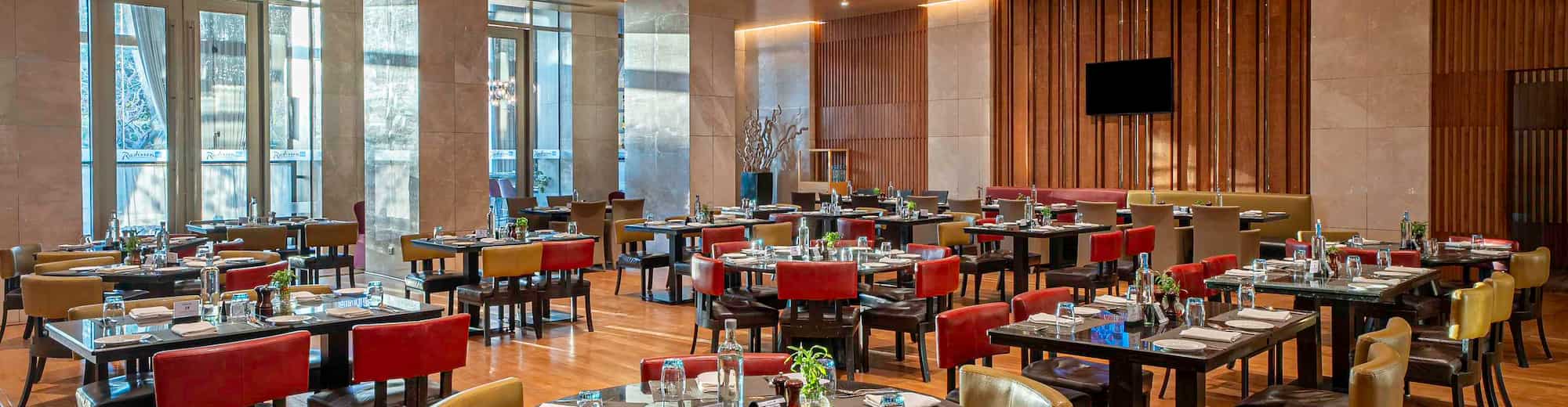 Radisson Blu Hotel, Amritsar - Tavolo Mondo