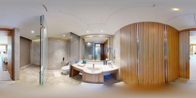 Radisson Blu Hotel, Amritsar - Junior Suite