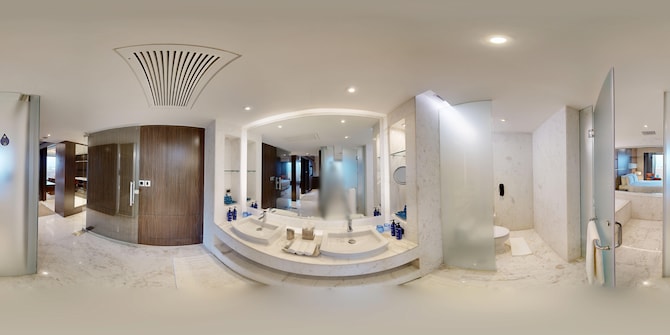 Radisson Blu Hotel, Amritsar - Presidential Suite