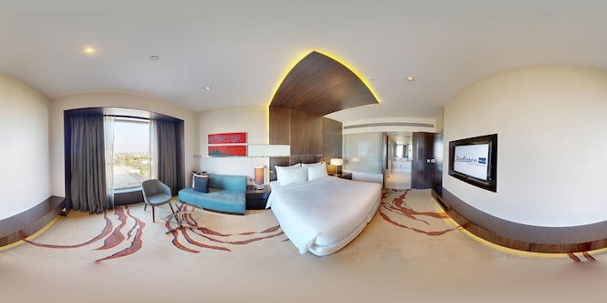 Radisson Blu Hotel, Amritsar - One Bedroom Suite