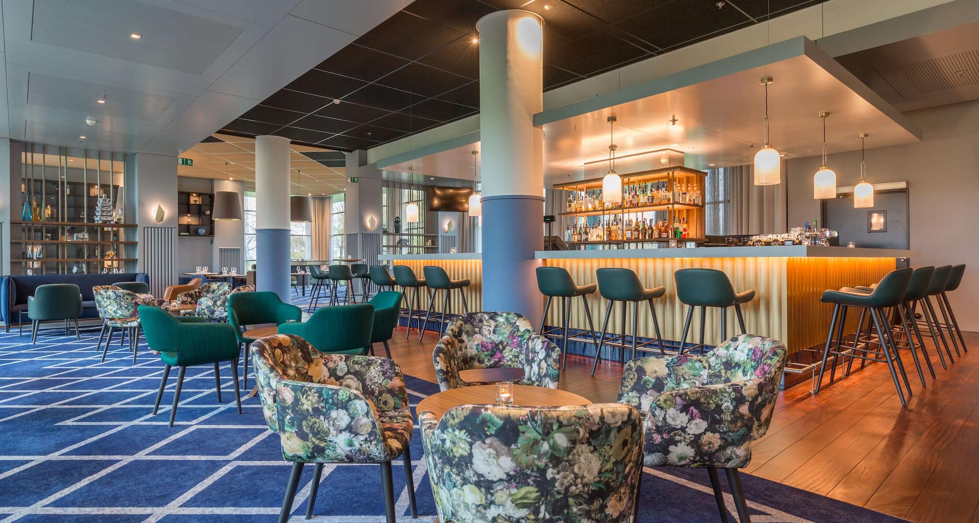 Radisson Blu Hotel Amsterdam Airport - Bar en lounge OTIUM