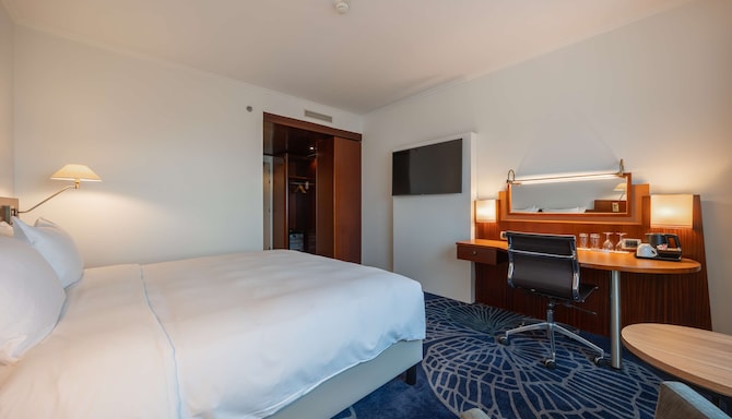 Radisson Blu Hotel Amsterdam Airport, Schiphol - Gaestezimmer
