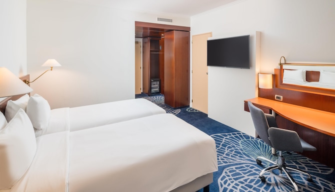 Radisson Blu Hotel Amsterdam Airport, Schiphol - Gaestezimmer