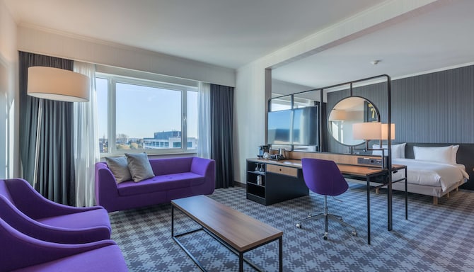 Radisson Blu Hotel Amsterdam Airport – Suite