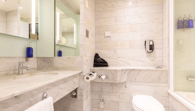 Radisson Blu Hotel, Amsterdam City Center - Salle de bain de la chambre