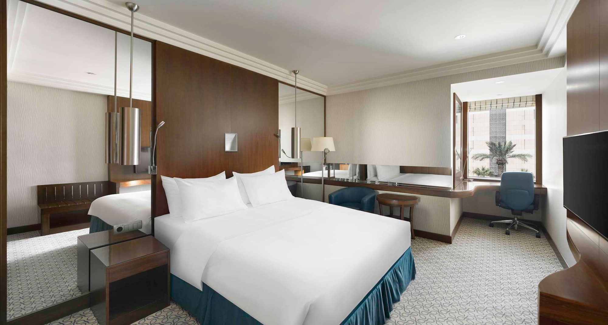 Radisson Blu Hotel and Convention Centre, Riyadh Minhal - Superior Room