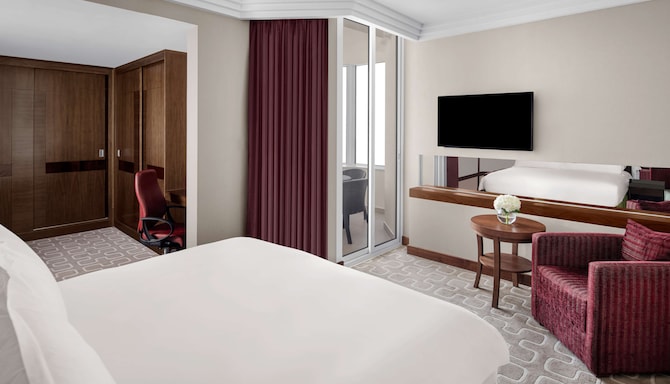 Radisson Blu Hotel and Convention Centre, Riyadh Minhal - جناح