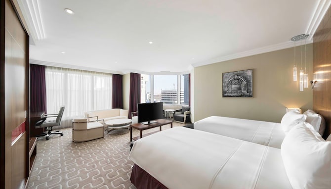 Radisson Blu Hotel and Convention Centre, Riyadh Minhal - جناح