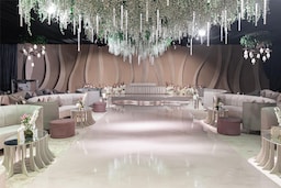 Radisson Blu Hotel and Convention Centre, Riyadh Minhal - Wedding at Princess Sayta Ballroom