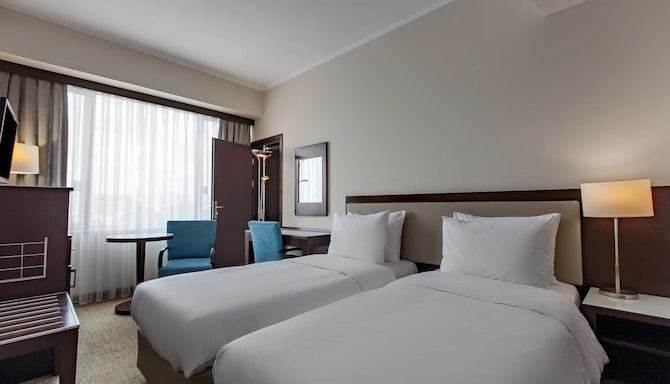 Radisson Blu Hotel, Ankara - Family Suite twin beds