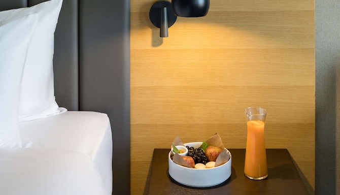 Radisson Blu Hotel, Antananarivo Waterfront - RHG_TNRZA_VIP Courtesy In Room