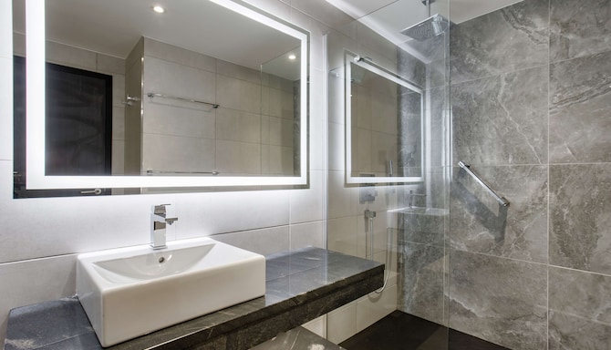 Radisson Blu Hotel, Antananarivo Waterfront - Гостевая комната с ванной