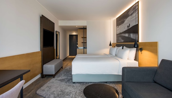 Radisson Blu Hotel, Antananarivo Waterfront - Superior Room Waterfront View Twin Bed