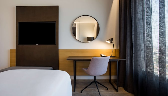 Radisson Blu Hotel, Antananarivo Waterfront - Superior Room Twin Bed