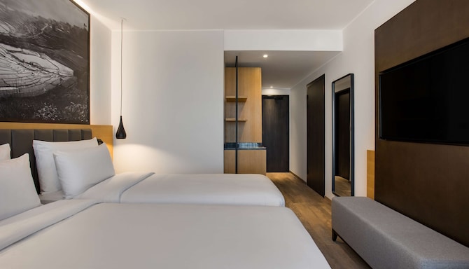 Radisson Blu Hotel, Antananarivo Waterfront - Premium Room Twin Bed