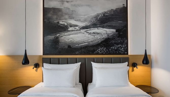 Radisson Blu Hotel, Antananarivo Waterfront - Premium Room Twin Bed