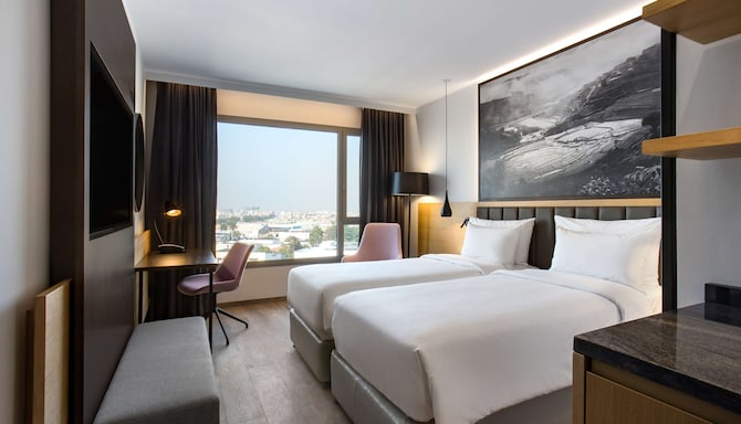 Radisson Blu Hotel, Antananarivo Waterfront - Premium Room Twin Bed