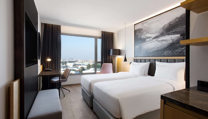 Radisson Blu Hotel, Antananarivo Waterfront - Family Stay - Twin Beds