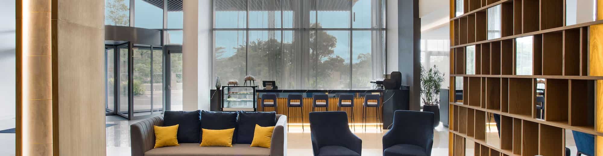 Radisson Blu Hotel, Antananarivo Waterfront - Lobby