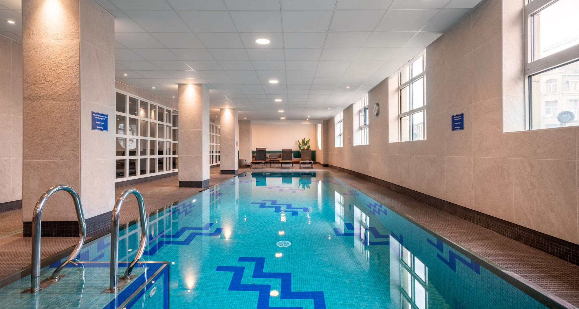 Radisson Blu Hotel, Antwerp City Centre - Zwembad