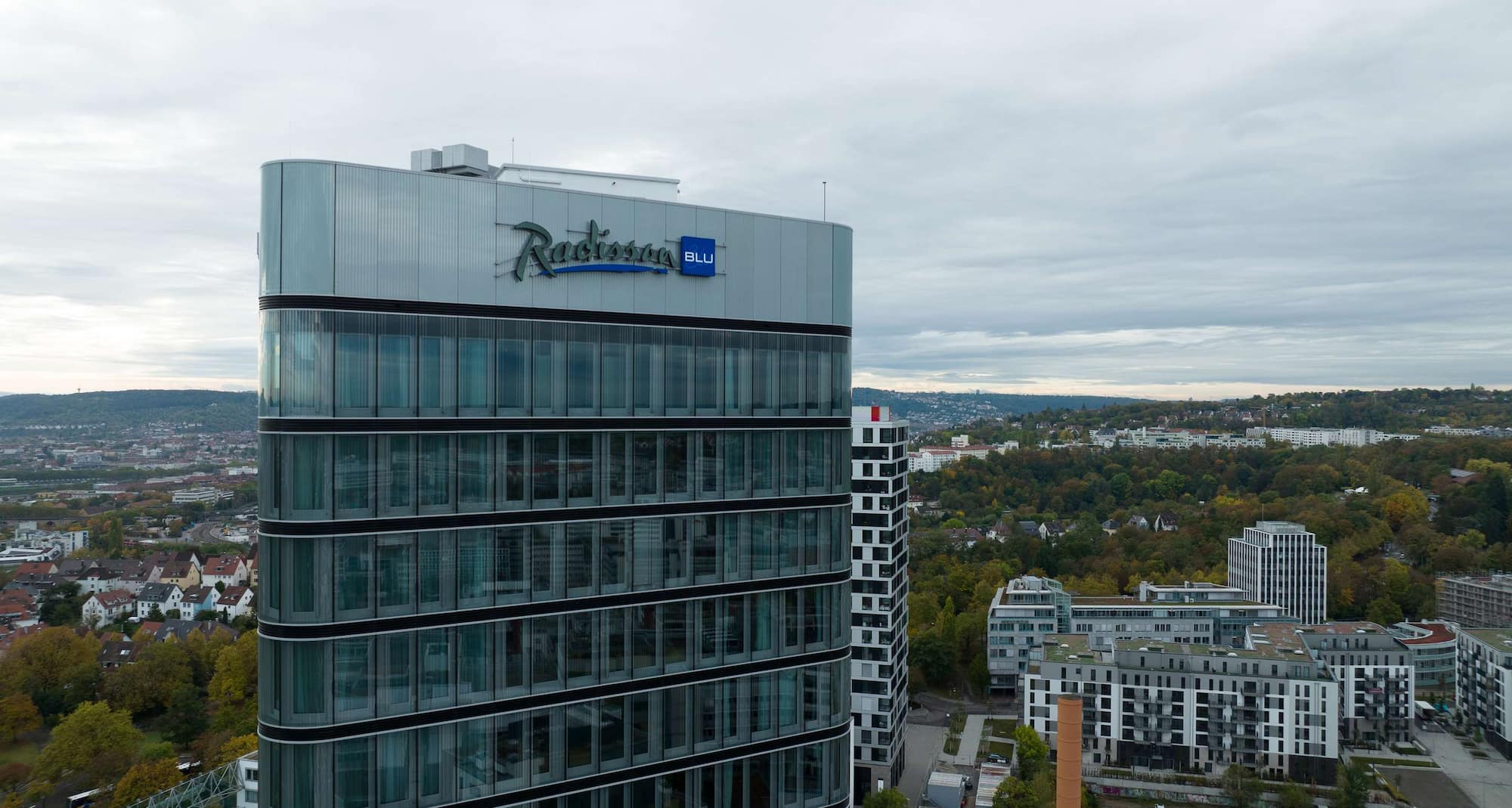 Services | Radisson Blu Hotel at Porsche Design Tower Stuttgart