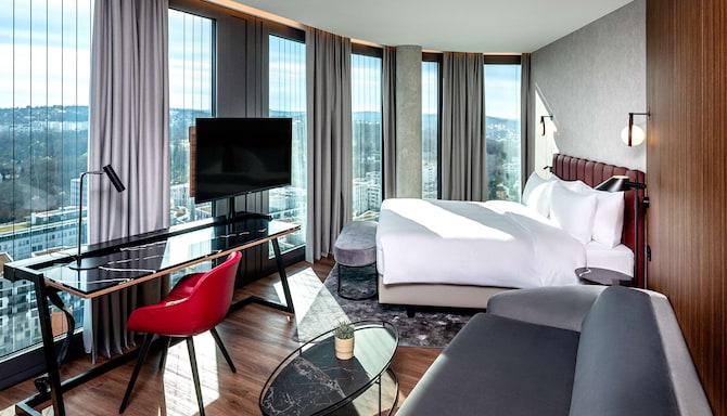 Radisson Blu Hotel at Porsche Design Tower Stuttgart - Svit