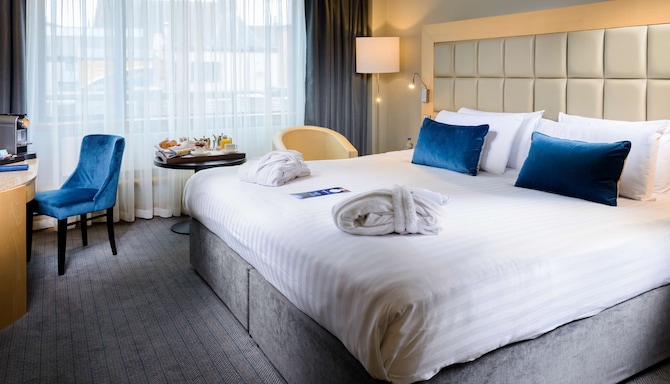 Radisson Blu Hotel, Athlone - Business Class Room