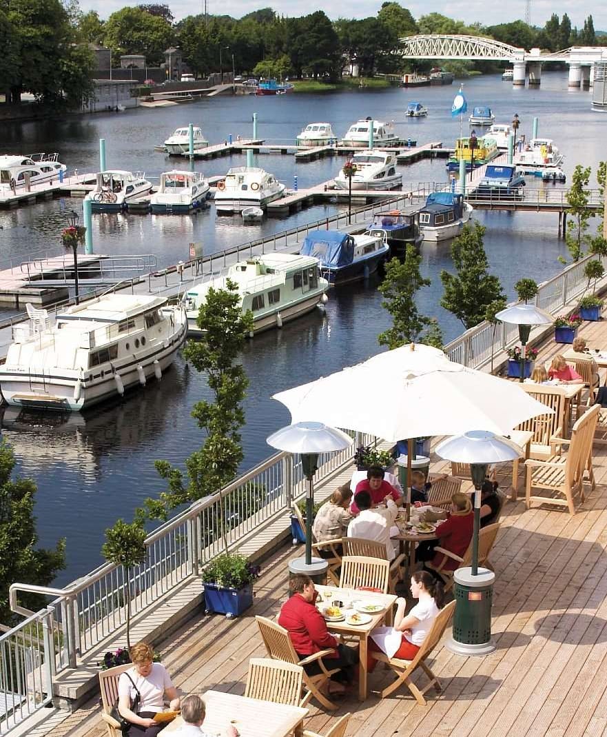 Radisson Blu Hotel, Athlone - Terrace