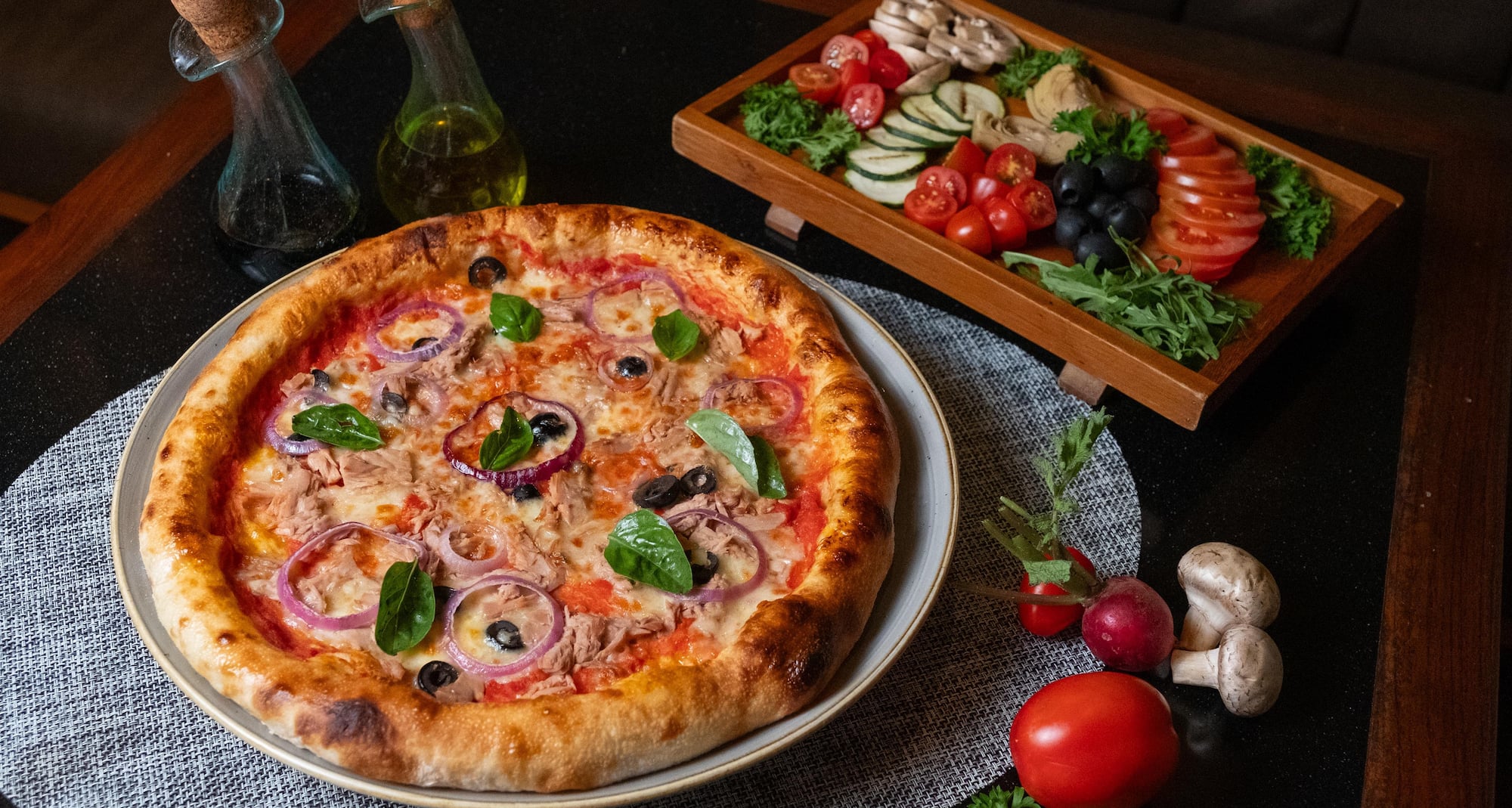 Radisson Blu Hotel, Bali Uluwatu - Food and Drink