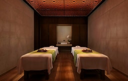 Radisson Blu Hotel, Bali Uluwatu - Spa Treatment Room