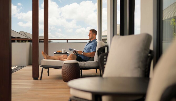 Radisson Blu Hotel, Bali Uluwatu - Ausstattung eines Gästezimmers