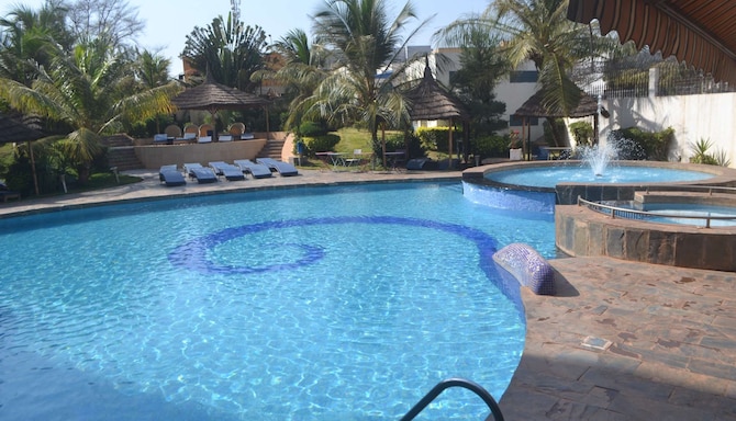 Radisson Blu Hotel, Bamako - Piscine extérieure