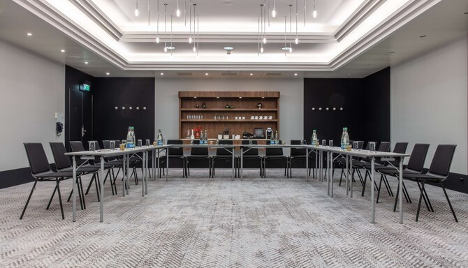 Radisson Blu Hotel, Basel - Oslo with U-shape setup