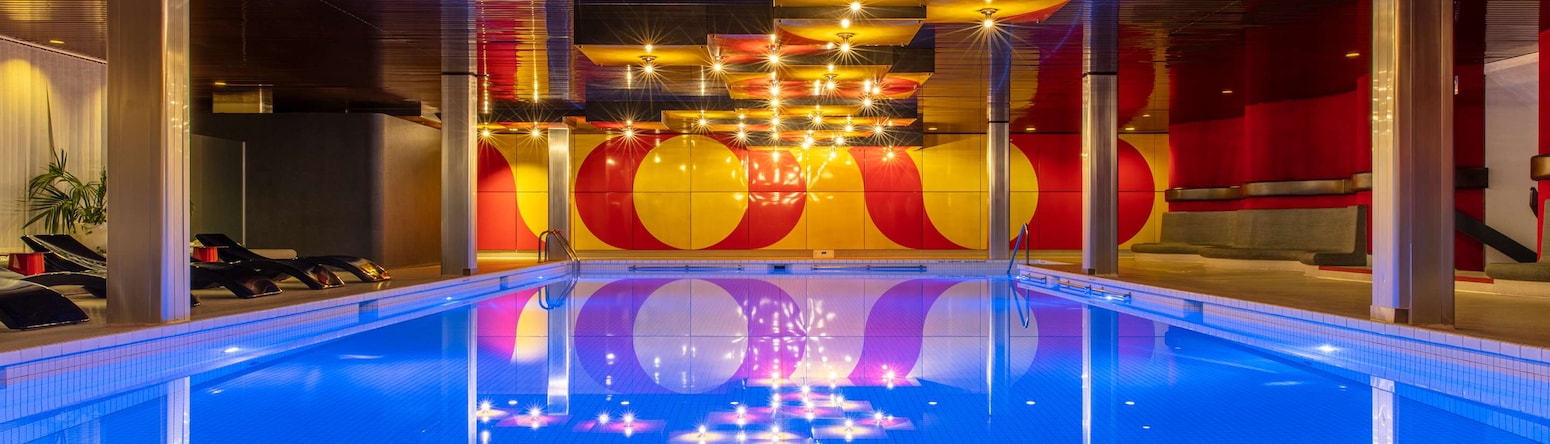 Radisson Blu Hotel, Basel - Pool Inn Club