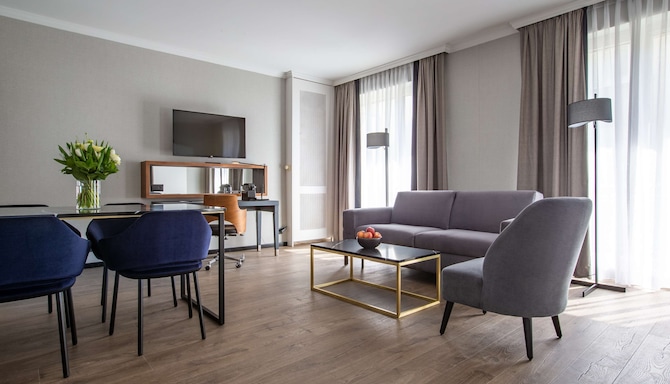 Radisson Blu Hotel, Basel - Suite