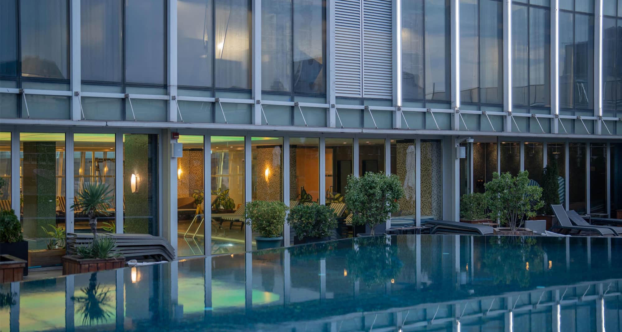 Radisson Blu Hotel, Batumi - Outdoor Pool