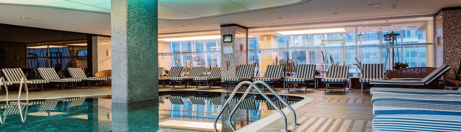 Radisson Blu Hotel, Batumi - Indoor Pool