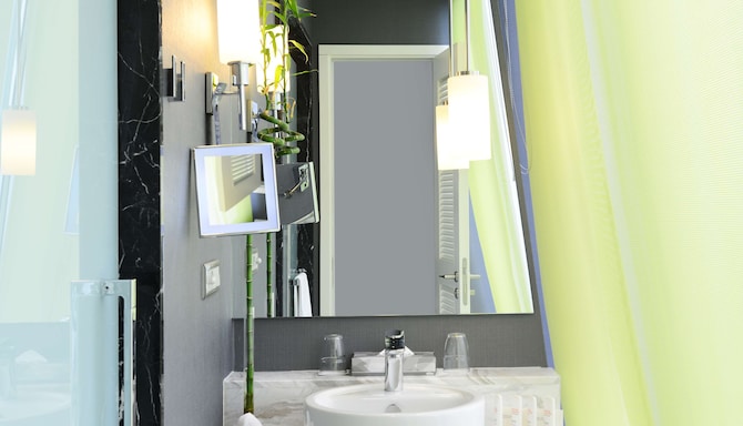 Radisson Blu Hotel, Batumi - Guest room