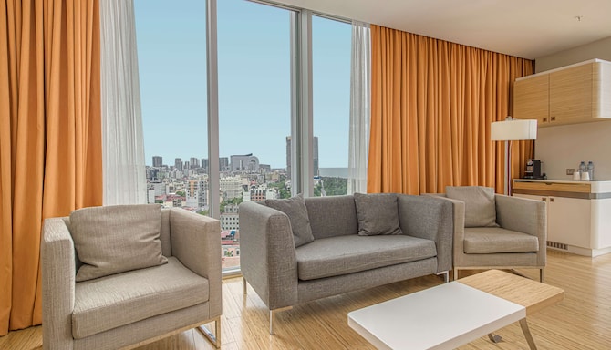 Radisson Blu Hotel, Batumi - Family Suite- Sea view