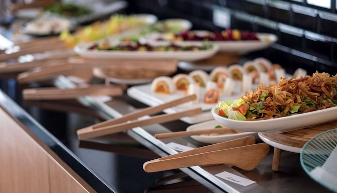 Radisson Blu Hotel, Beirut Verdun - Restaurant Cook House Buffet