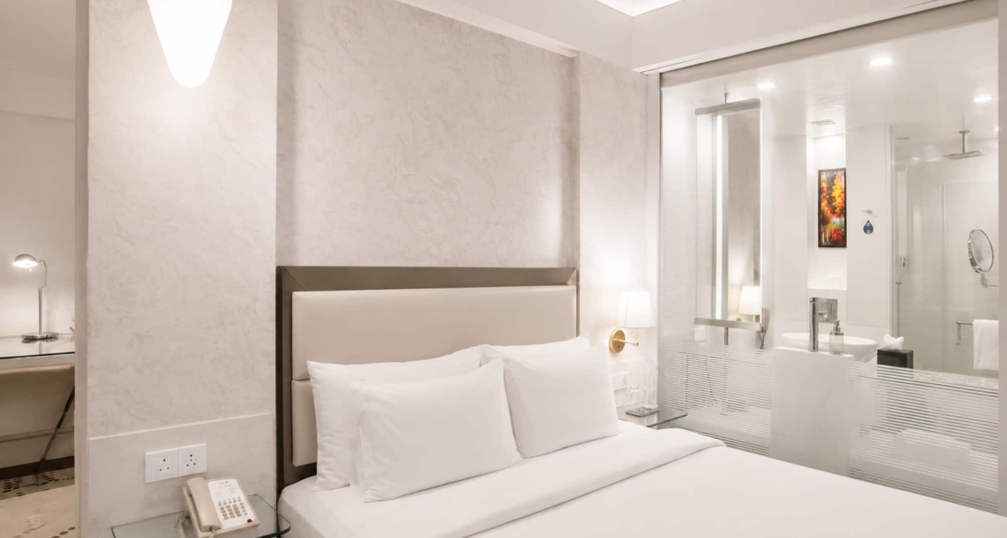 Radisson Blu Hotel, Bengaluru Outer Ring Road - Superior Room