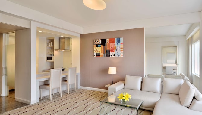 Radisson Blu Bengaluru Outer Ring Road - 1 Bedroom Suite